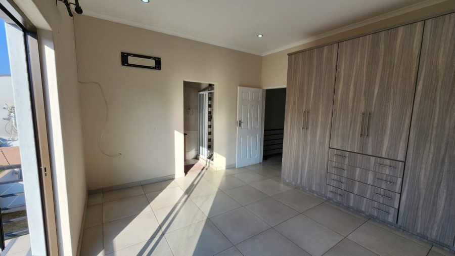 To Let 3 Bedroom Property for Rent in Cashan North West